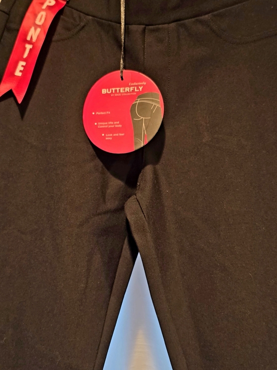 butterfly ponte Pants - Butterfly Black Ponte Leggings - Smoothing High-Rise Legging